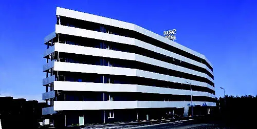 ****  Base Hotel To Stay Noventa di Piave Italy